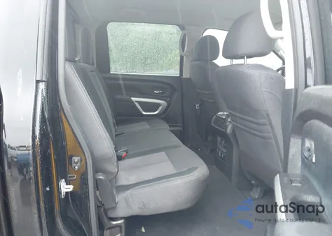 2021 Nissan Titan Xd Sv 4X4 из США, поврежденный, VIN 1N6AA1FBXMN514640